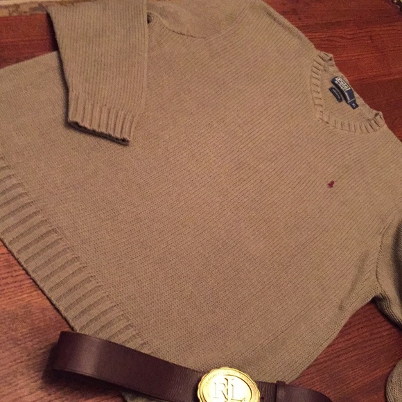 Beautiful Military green 100% cotton Sweater